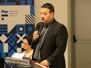 IMG_4800.JPG